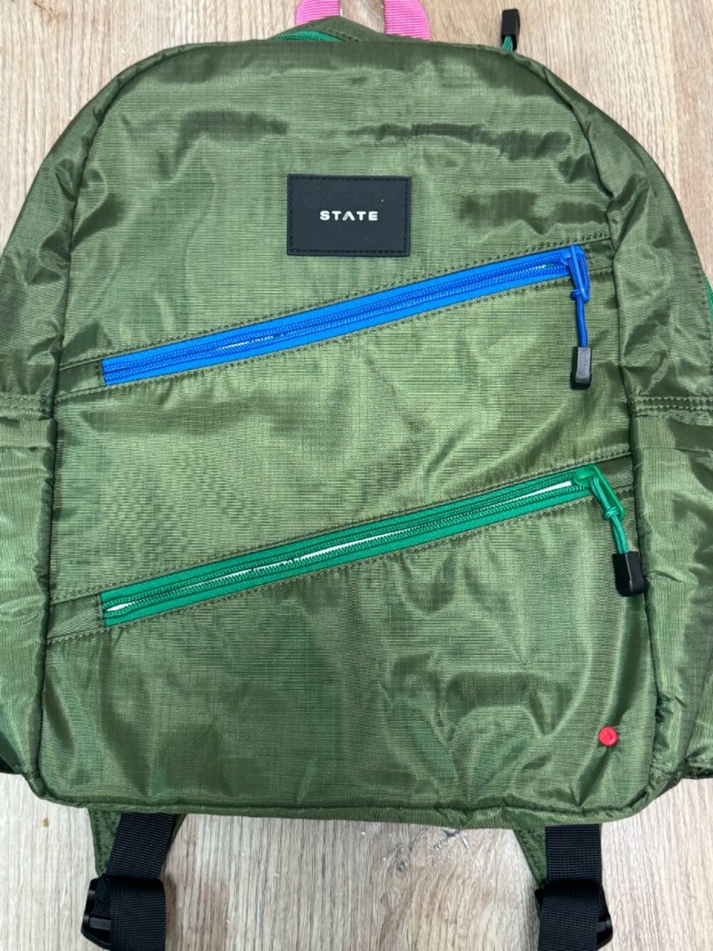STATE Ripstop Kane Kids Travel Backpack Olive Green Diagonal Zipper Pink Handle - Picture 9 of 12